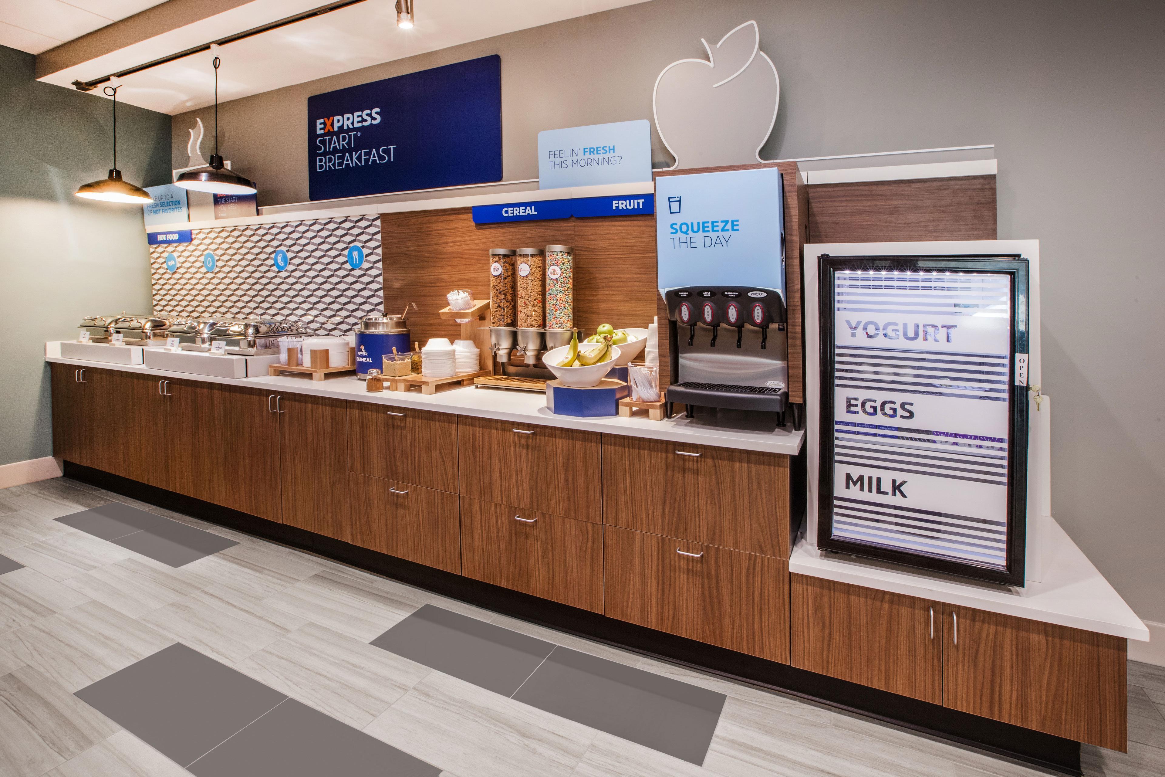 Holiday Inn Express Hotel & Suites Lincoln South By Ihg Экстерьер фото