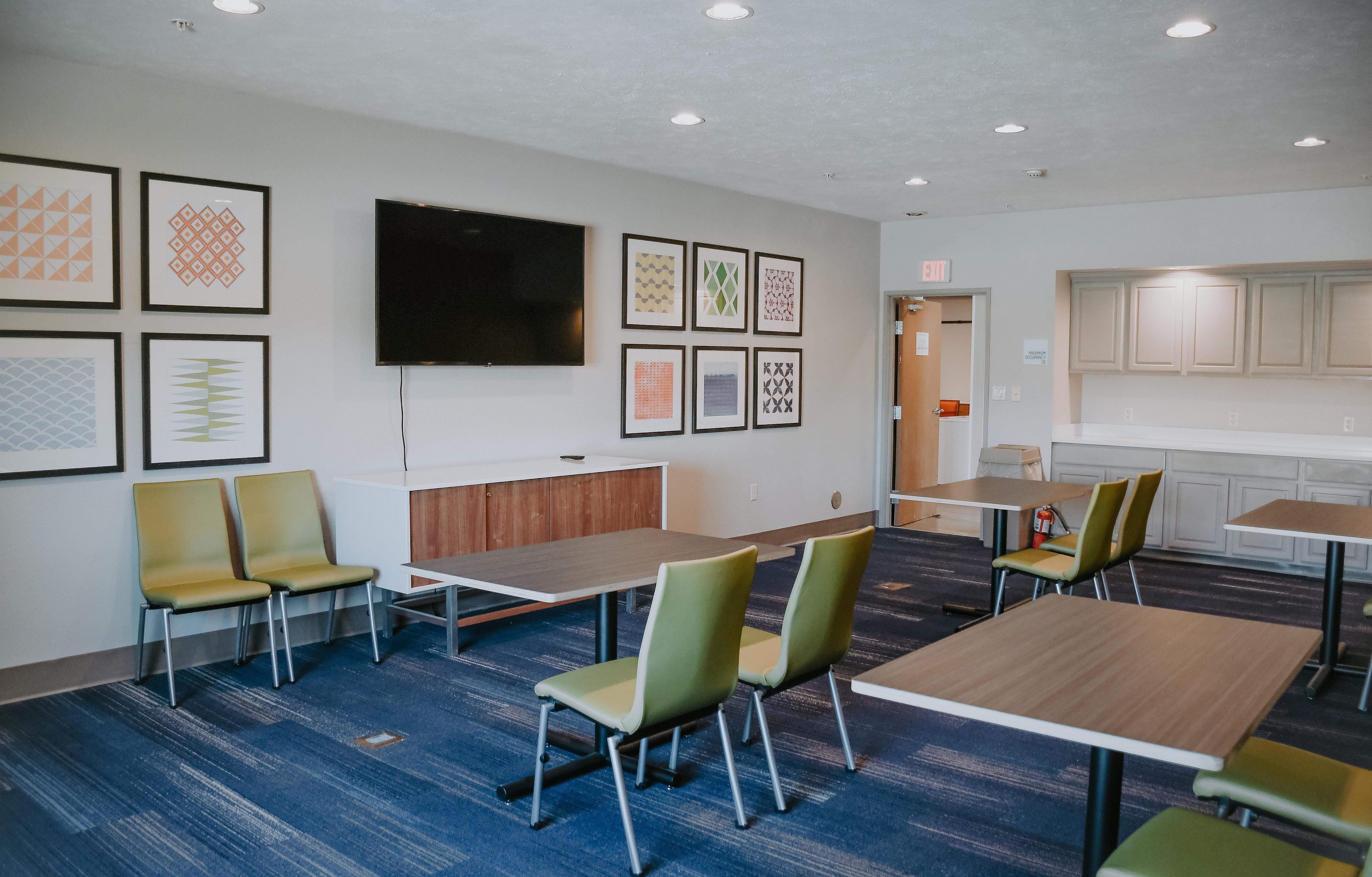 Holiday Inn Express Hotel & Suites Lincoln South By Ihg Экстерьер фото