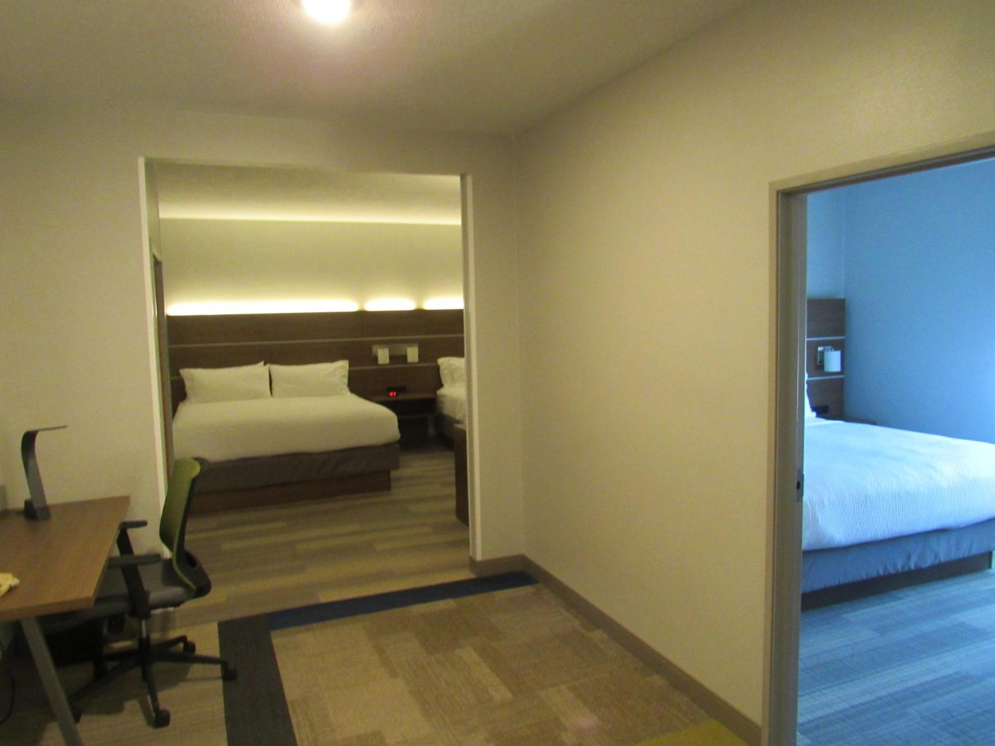 Holiday Inn Express Hotel & Suites Lincoln South By Ihg Экстерьер фото